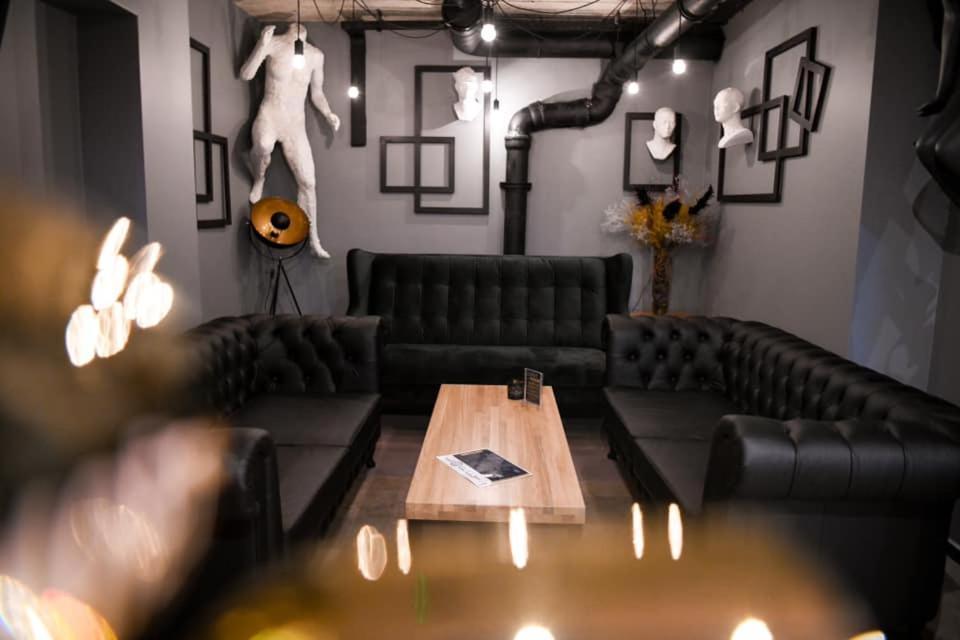 تشيهانوف Lofft Hotel المظهر الخارجي الصورة